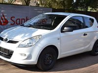 Gebraucht Hyundai i20 Classic 77 PS (56 kW) 2009 Crystal white Kleinwagen