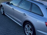 Gebraucht Audi A4 Comfort 190 PS (139 kW) 2019 Grau Limousine