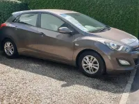 Gebraucht Hyundai i30 100 PS (73 kW) 2013 Braun Limousine