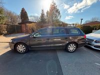 Gebraucht VW Passat 140 PS (102 kW) 2010 Braun Kombi