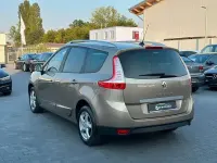 Gebraucht Renault Scénic III LIMITED 132 PS (97 kW) 2016 Gelb Limousine