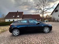 Second-hand Opel Astra 110 CP (80 kW) 2017 Albastru Berlinǎ