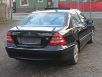 Gebraucht Mercedes C200 Avantgarde 163 PS (119 kW) 2002 Schwarz Limousine