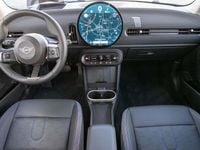Używany Mini Cooper Classic 156 KM (114 kW) 2024 Srebrny Hatchback