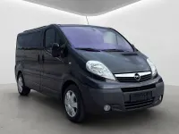 Używany Opel Vivaro 145 KM (106 kW) 2010 Czarny Minivan