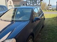 Gebraucht VW Golf V 102 PS (75 kW) 2004 Blau Kleinwagen
