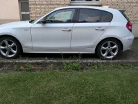 Gebraucht BMW 120 150 PS (110 kW) 2006 Weiß Kleinwagen