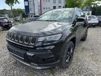 Käytetty Jeep Compass 60 HP (44 kW) 2022 Musta Katumaasturi