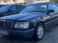 Gebraucht Mercedes E230 136 PS (100 kW) 1990 Schwarz Coupé