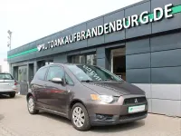 Gebraucht Mitsubishi Colt 75 PS (55 kW) 2013 Braun Kleinwagen