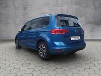 Gebraucht VW Touran Active 150 PS (110 kW) 2022 Caribbean blue metallic Van / Kleinbus
