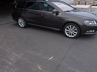 Gebraucht VW Passat Highline 150 PS (110 kW) 2014 Braun Kombi