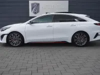 Gebraucht Kia ProCeed GT 204 PS (150 kW) 2022 Weiß (sonderlackierung deluxeweiß metallic) Kombi