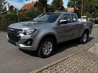 Neu Isuzu D-Max 163 PS (119 kW) 2025 Silber Abholung