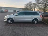 Gebraucht Opel Astra Edition 105 PS (77 kW) 2007 Silber Kombi