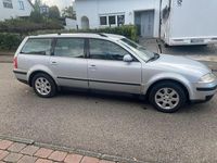 Gebraucht VW Passat 115 PS (84 kW) 2001 Silber Kombi