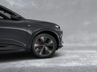 Gebraucht Audi Q6 e-tron Edition .1 284 kW (387 PS) 2025 Magnetgrau SUV