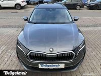 Neu Skoda Octavia Selection 150 PS (110 kW) 2025 Graphitegrau Kombi