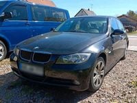 Second-hand BMW 320 150 CP (110 kW) 2007 Negru Berlinǎ