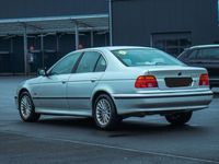 gebraucht BMW 520 i E39 mit tüv neu
