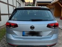 Gebraucht VW Passat 2021 Silber Kombi