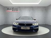 Gebraucht BMW 550 530 PS (389 kW) 2019 Mediterranblau Limousine