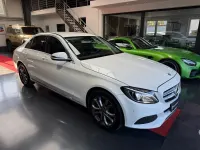 Gebraucht Mercedes C200 Avantgarde 184 PS (135 kW) 2018 Weiß Limousine