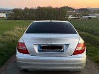 Gebraucht Mercedes C180 156 PS (114 kW) 2013 Silber Limousine