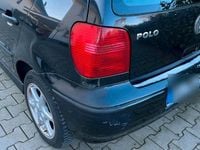 Gebraucht VW Polo 60 PS (44 kW) 2001 Schwarz Kleinwagen