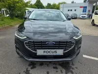 Gebraucht Ford Focus Titanium 125 PS (91 kW) 2022 Schwarz Limousine