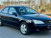 Gebraucht Ford Mondeo Ghia 145 PS (106 kW) 2002 Schwarz Limousine