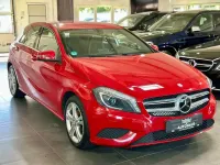 Gebraucht Mercedes A180 109 PS (80 kW) 2014 Rot Limousine
