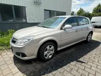 Gebraucht Opel Signum Edition 155 PS (114 kW) 2005 Silber Kleinwagen