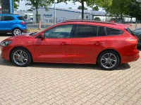 Gebraucht Ford Focus ST-Line X 150 PS (110 kW) 2021 Rot Limousine