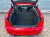 Gebraucht Audi A3 Sport 105 PS (77 kW) 2011 Rot Kleinwagen