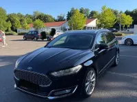Gebraucht Ford Mondeo Vignale 179 PS (131 kW) 2016 Schwarz Limousine