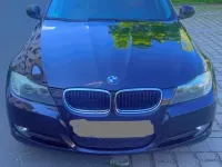 Gebraucht BMW 320 170 PS (125 kW) 2009 Schwarz Limousine