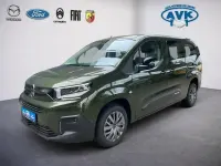 Neu Citroën Berlingo 131 PS (96 kW) 2026 Grün Van / Kleinbus