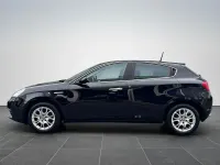 Gebraucht Alfa Romeo Giulietta 120 PS (88 kW) 2016 Schwarz Kleinwagen