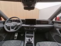 Usata VW Tiguan R-line 150 CV (110 kW) 2024 Rosso SUV