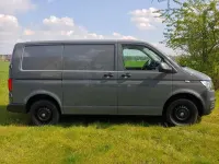 Gebraucht VW T6.1 90 PS (66 kW) 2021 Grau Van