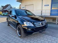 Używany Mercedes ML320 224 KM (164 kW) 2008 Czarny SUV