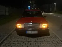 Gebraucht Mercedes 190 118 PS (86 kW) 1989 Rot Limousine