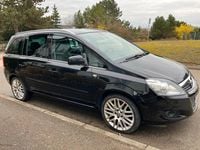 Gebraucht Opel Zafira 110 PS (80 kW) 2011 Schwarz Van / Kleinbus