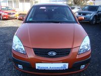 Gebraucht Kia Rio Spirit 97 PS (71 kW) 2008 Orange metallic Limousine