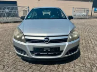 Gebraucht Opel Astra Basis 101 PS (74 kW) 2004 Silber Limousine