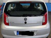 Używany Skoda Citigo Active 60 KM (44 kW) 2014 Srebrny Hatchback