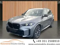 Gebraucht BMW X5 M Sport 530 PS (389 kW) 2024 Grau grau (metallic) SUV