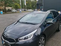 Gebraucht Kia Ceed 135 PS (99 kW) 2014 Schwarz Kleinwagen