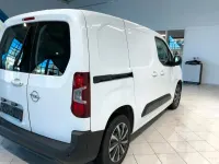 Gebraucht Opel Combo 131 PS (96 kW) 2020 White jade Van / Kleinbus